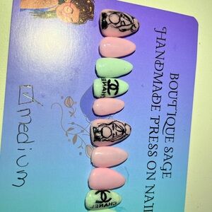 CHANEL Pink and Mint Press-On Nails